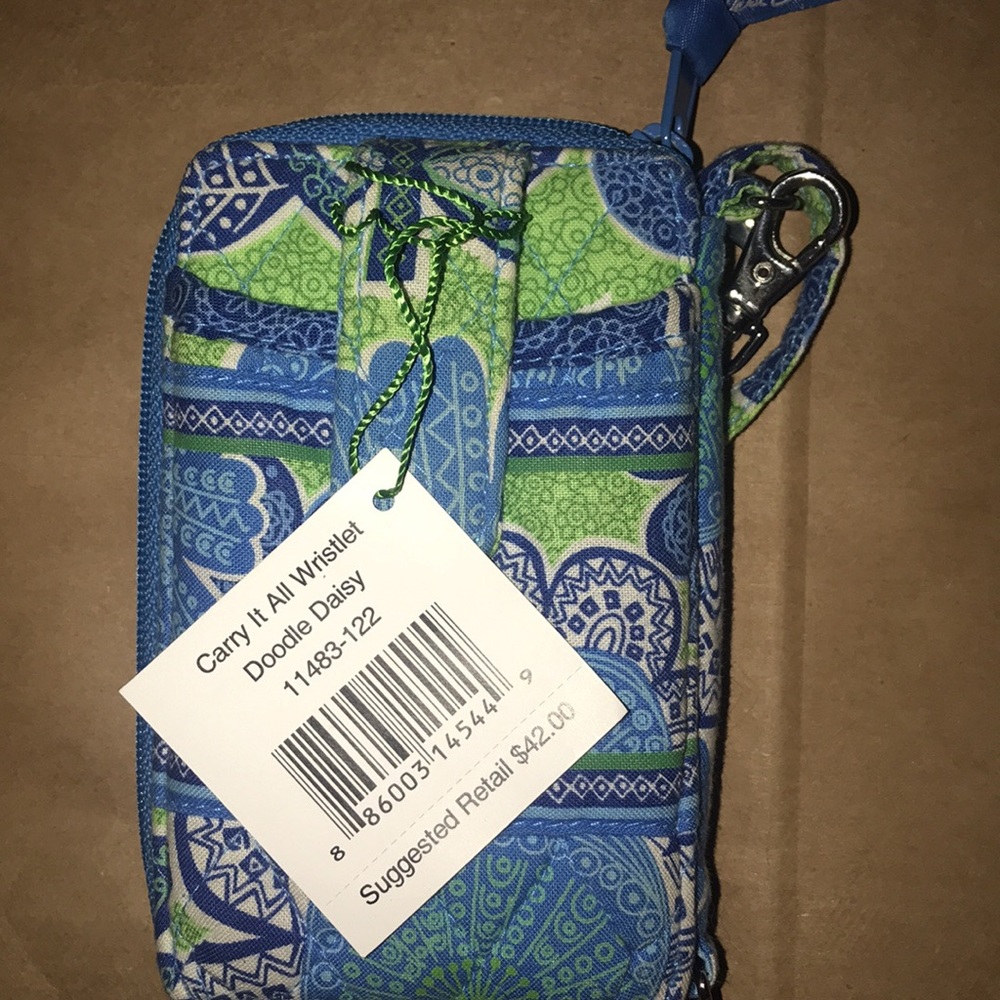 Vera Bradley Wristlet Wallet Doodle Daisy NEW